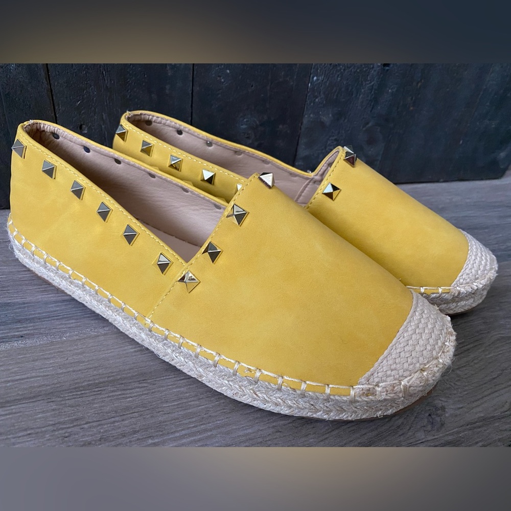 CATHERINE MALANDRINO Mustard/yellow Espandrille-Size 8